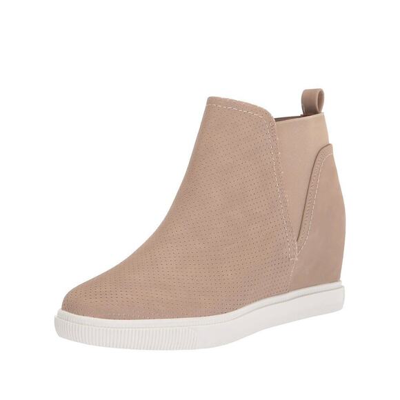 DV Dolce Vita Tan Kimber Sneaker Size 8.5 - Picture 1 of 5